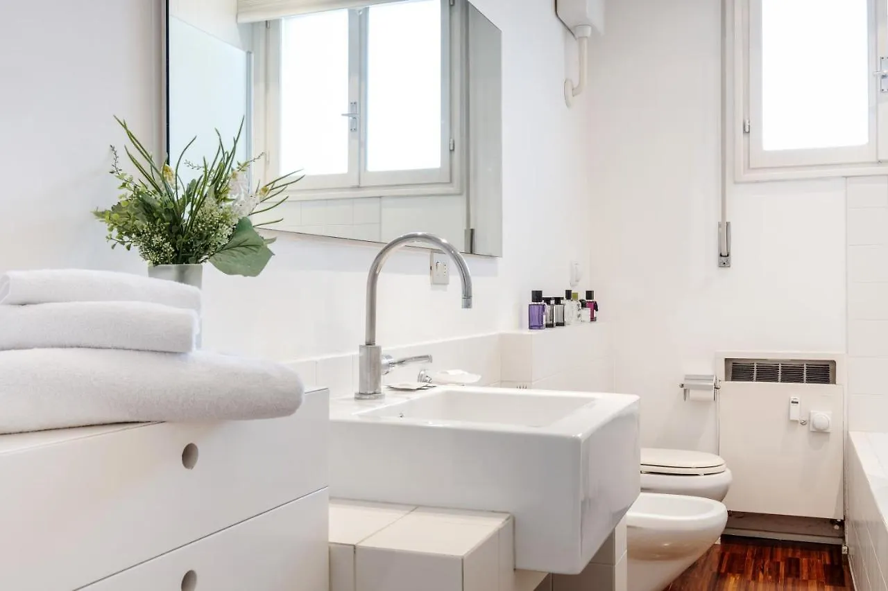 Rock 'N' Pop House Bologna Apartment Italy
